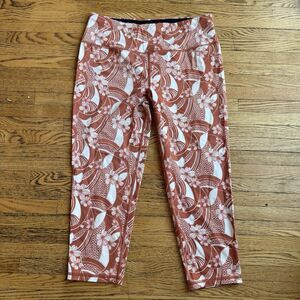 Victoria Secret Sport VSX Leggings Capri Knockout Womens Large Orange Tropical